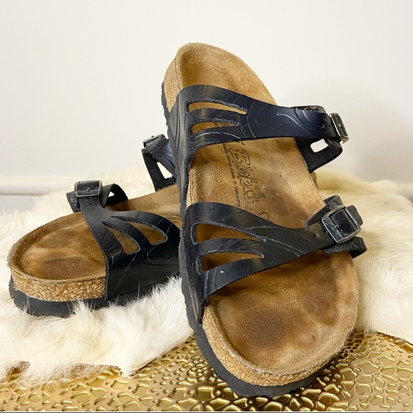 Birkenstock Shoes - Almost New Birkenstock Birki’s Sandals